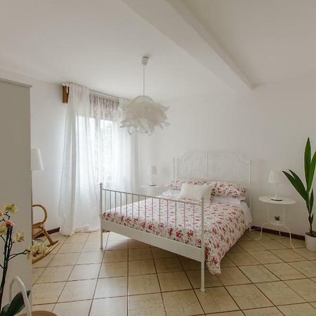 Casa Marisa Apartment Sirmione Ngoại thất bức ảnh