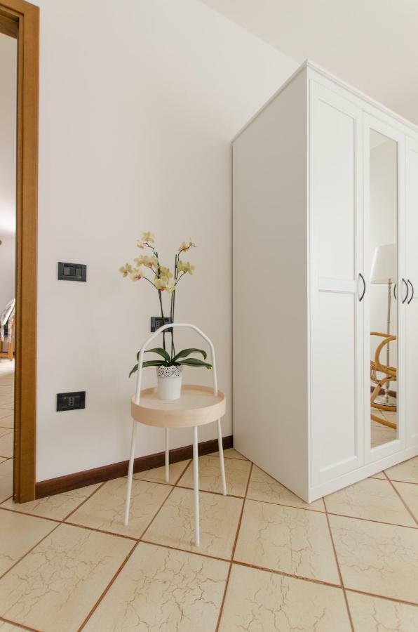 Casa Marisa Apartment Sirmione Ngoại thất bức ảnh
